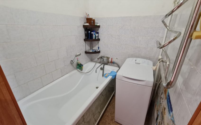 Продам 3-х комнатную квартиру